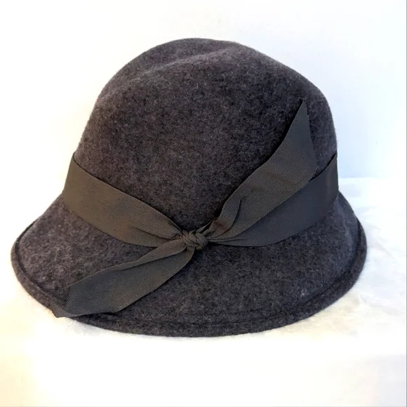 ZARA Gray Wool Banded Hat Women’s M 100% Wool Classic Fall Winter Accessory Chic CASHMERE SCARF HAT | Zara Home United States of America main image 2